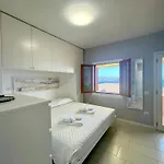 Apartamento Punta Est - Mono Aliseo Pool&beach Access